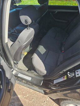 Audi a4 b7 - 7