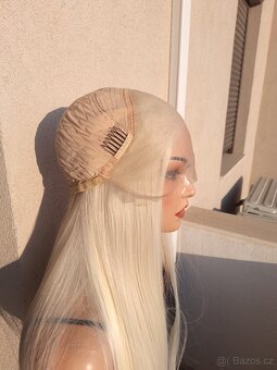 Dlouhá rovná blond paruka s krajkou vpředu 60135 - 7