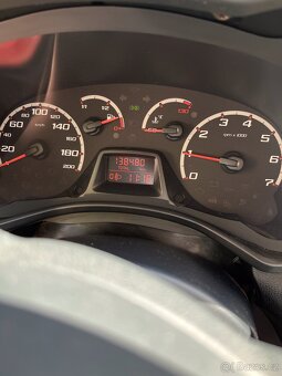 Ford KA II (r. 2009) - 7