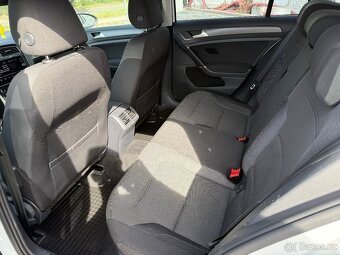 VW Golf 7 kombi 1,6Tdi 85kW r.v.2019 serviska 1.majitel - 7