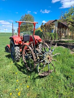 Traktor McCormick - 7