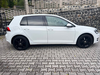 VW GOLF VII 1,2 TSi, 5 dveří - 7