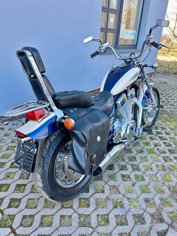 Suzuki vs 1400 Intruder - 7