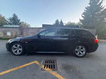 BMW 535d e61, Čr, 2. majitel, kombi, panorama atd - 7