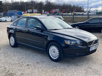 Volvo S40, 1.6D 80kwVYHŘEV.SEDNOVÁ STK - 7