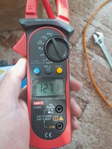 Prodám sinusový měnič napětí 12/230V 2000/4000W - 7