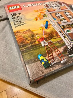 Lego knihkupectví 10270 - 7
