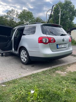 Volkswagen Passat B6  2.0 TDI - 7