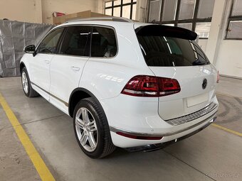 Touareg 4.2 V8 TDi R-line FL koup. CZ po servisu odpočet DPH - 7