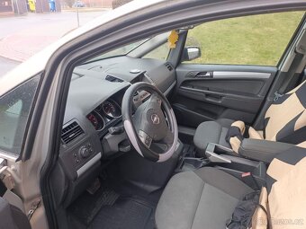 Opel Zafira 1.9 cdti 110 kw 7 míst automat ok - 7