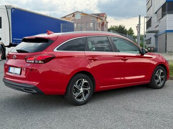 Hyundai i30 1.0 T-GDI 88kW 2022 | 22400km, ČR, 1maj, NAVI - 7