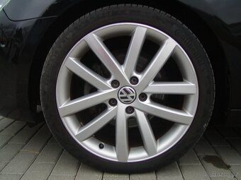 Volkswagen Golf VI 2.0TDi Highline, Výborný stav - 7