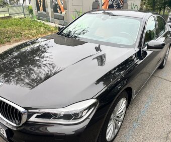 BMW 730D xDrive Servis jen v BMW výměna možná - 7