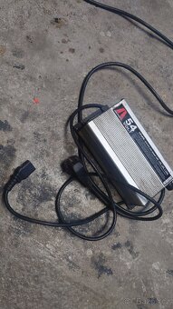 Elektro skůtr Akumoto 600 - 7