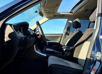 Suzuki Grand Vitara 2.0i Club 4x4 benzín 103kw - 7