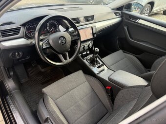 Škoda SUPERB 2.0 TDi 4x4 MANUÁL NAVI SENZORY TEMPOMAT - 7