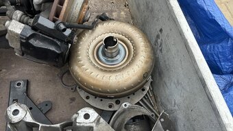 Audi s5 4.2 fsi zbytek dílu z bouračky - 7