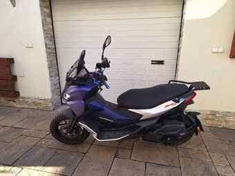 Aprilia sr gt 125 - 7