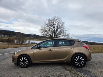 Opel Astra HATCHBACK - 2.ONAFTA - KUP ČR - 174tis - 7