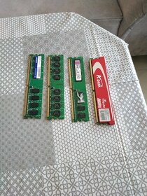 Mix komponentů (Paměti DDR2,DDR1, Procesory, Základní deska) - 7