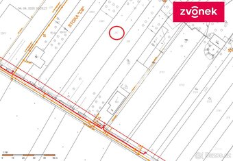 Téměř rovinatý stavební pozemek v příjemném a klidném pro... - 7
