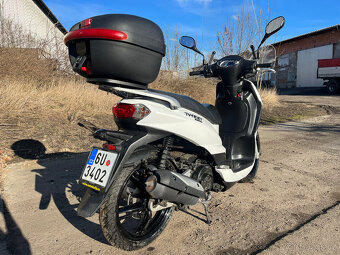 Peugeot Tweet 125 - 7