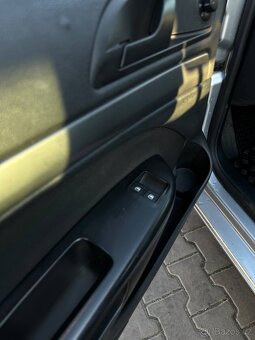 Škoda Octavia II facelift 1.6 MPI 75 kW - 7