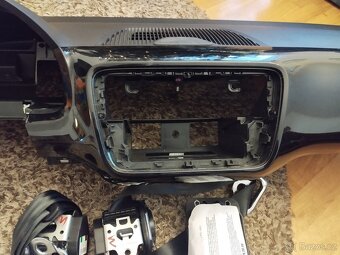 Airbagová sada Volkswagen Up s originální deskou - 7