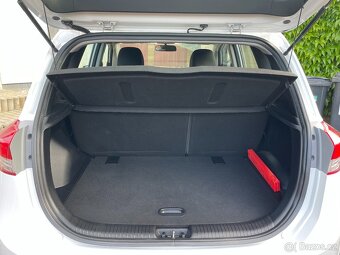 Hyundai ix20, 1.4 CVVT, naj. 16 000 km, původ ČR, 1. maj. - 7
