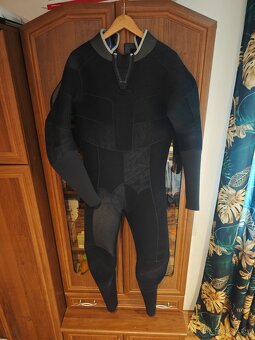 Neopren Waterproof Semidry suit 5mm sweden vel. L - 7