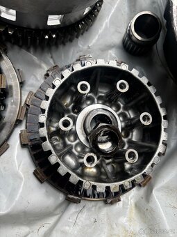 Spojka na Yamaha R1 04-06 Rn12 - 7