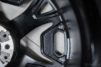 ORIGINÁLNÍ ALU KOLA BMW iX 275/40 R22 + LETNÍ PNEU - 7