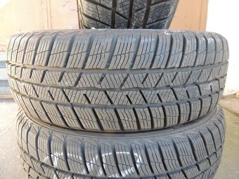 4ks zimních pneu Barum Bravuris 5 185/60/15T, vzorek 7,5-8mm - 7