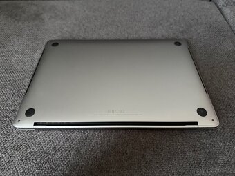 MacBook Pro 13” 2017 256gb TOP STAV - 7