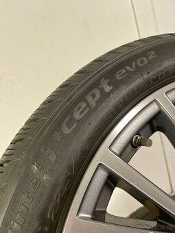 Original Mercedes A CLA W177 C118 225/45/18 90-100% - 7