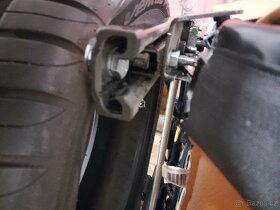 Chlapské posezení do trucovny, do garáže, do pergoly - 7