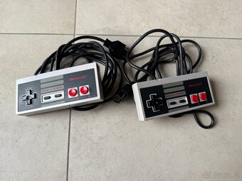 Nintendo Entertainment System "NES"-NESE-001 - 7