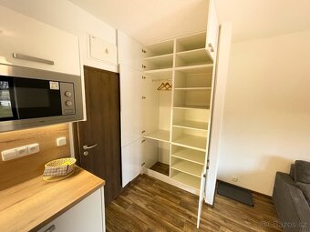 Pronájem 2+kk, přízemí, terasa, vybavený, parkovací místo - 7