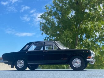 predam krasne zberatelske modely. Mierka 1:18. - 7