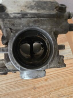 válec husqvarna 125 - 7