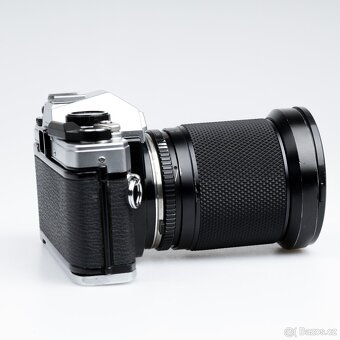 Olympus OM-10 a objektiv 28-105mm - 7