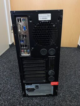 Počítačová sestava/Stolní počítač + příslušenství - 7