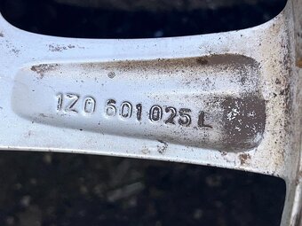 ALU kolo Škoda 1x ZENITH 17" 7J ET54 pneu 225/45/R17 - 7