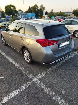 Toyota Auris,1,6,97kw,151000km,2014 - 7