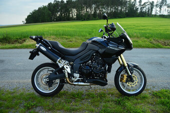 Triumph Tiger 1050 2008, Hliníkové kufry, laděný výfuk Remus - 7