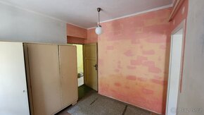 Prodám rodinný dům 110m², pozemek 1220m², včetně rybníku - 7