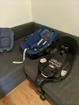 Maxi-Cosi Pebble 360 s otočnou základnou FamilyFix Pro - 7