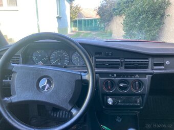 Mercedes-Benz W201 2.6, MANUAL 5 - 7