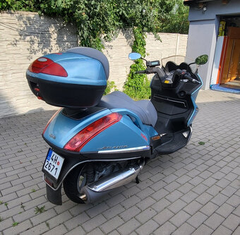 Aprilia Atlantic 500 - 7
