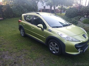 Peugeot 207 SW 1.4i 70 kW 69000Kč - 7